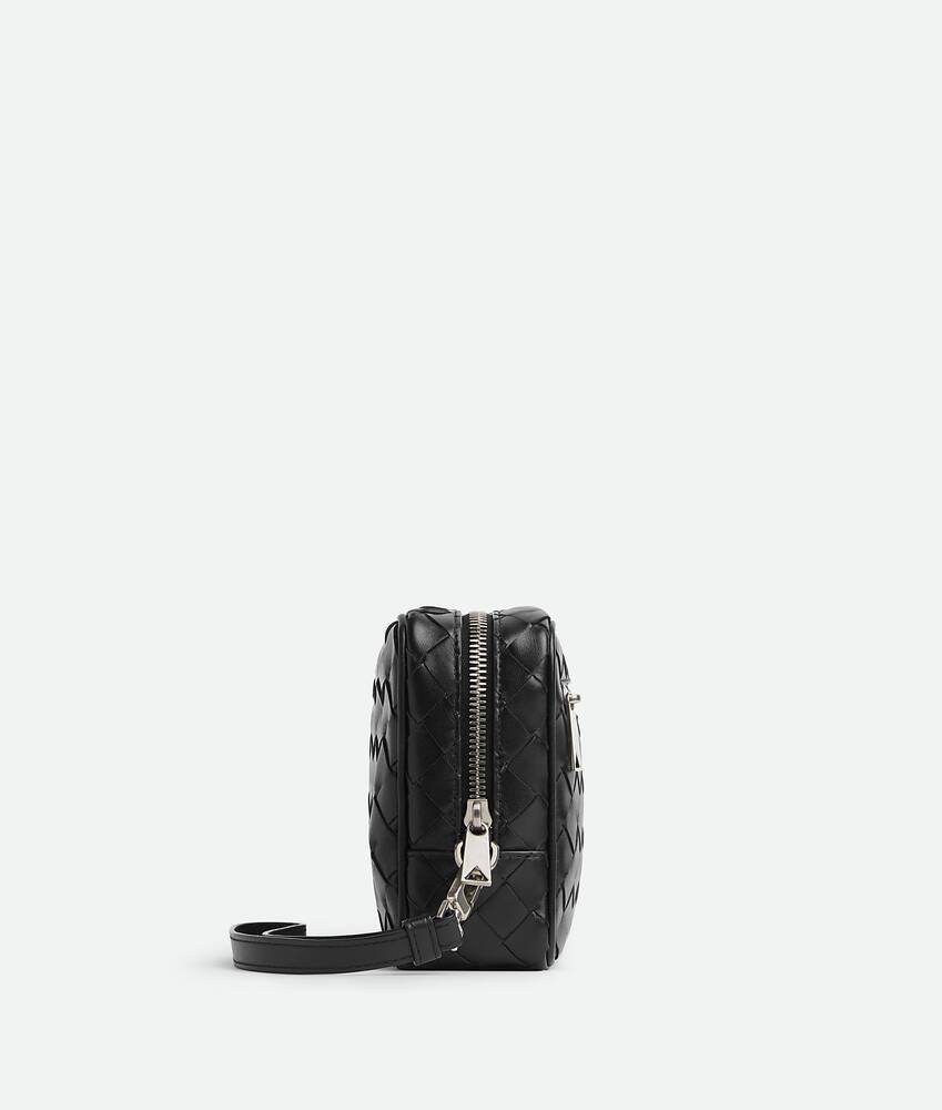 Bottega Veneta Cartera Intrecciato pequeña con muñequera Descuentos del mes