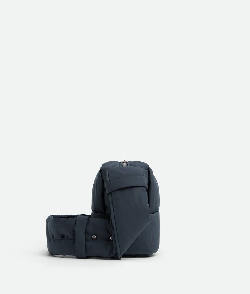 Bottega Veneta Arco Camera Bag mediano acolchado Solo queda un día