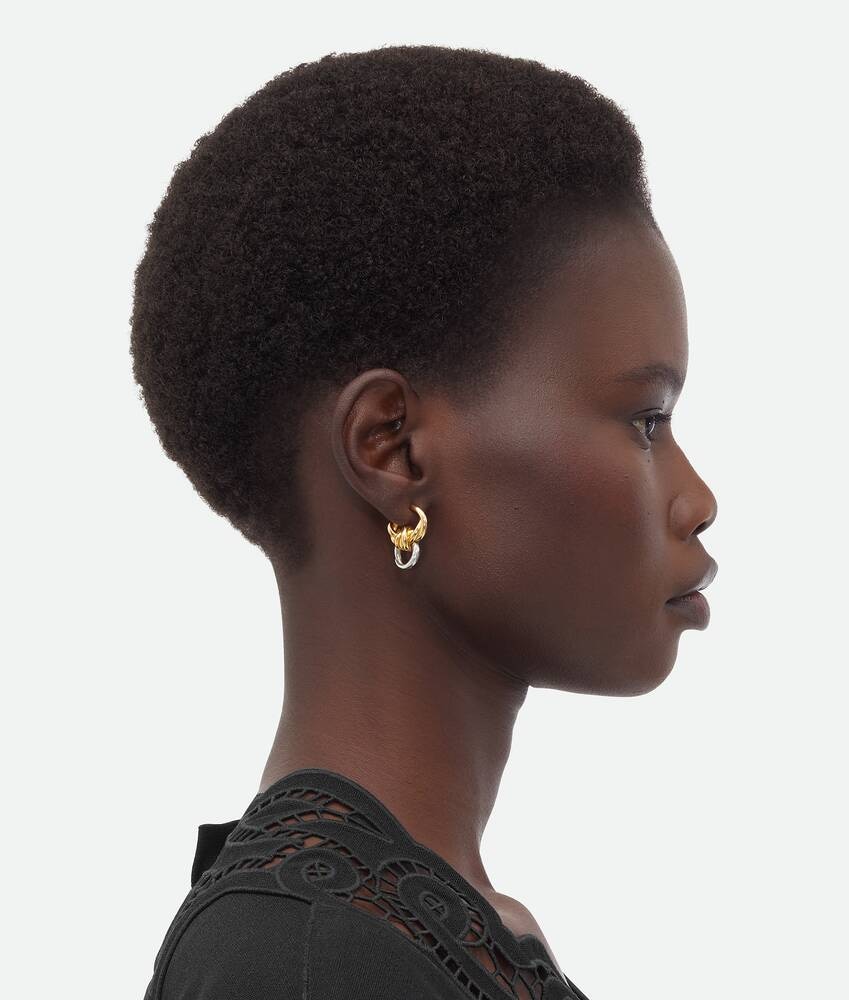 Bottega Veneta Pendientes Knot Último día