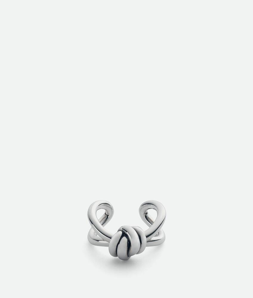 Bottega Veneta Anillo Knot Solo hoy