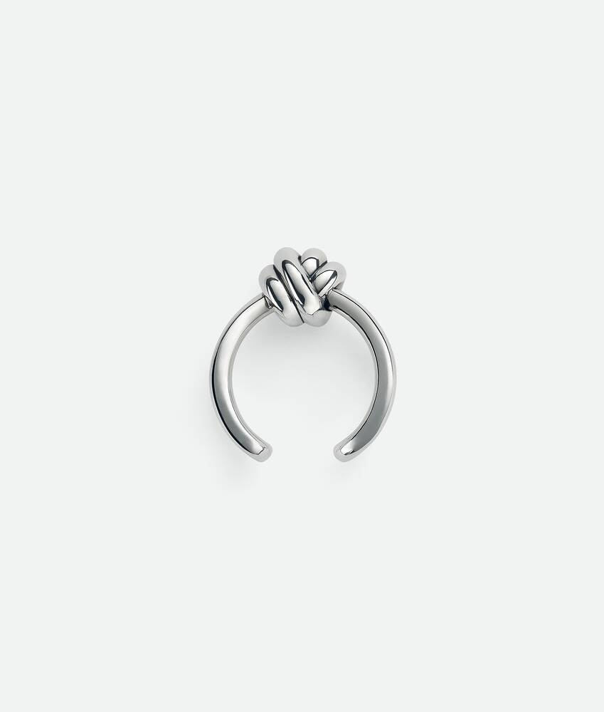Bottega Veneta Anillo Knot Solo hoy