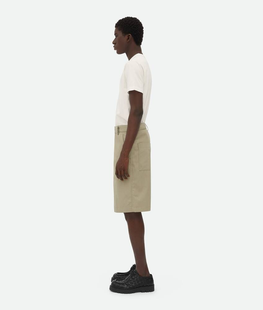 Bottega Veneta Pantalones cortos de sarga de algodón ligera Descuento