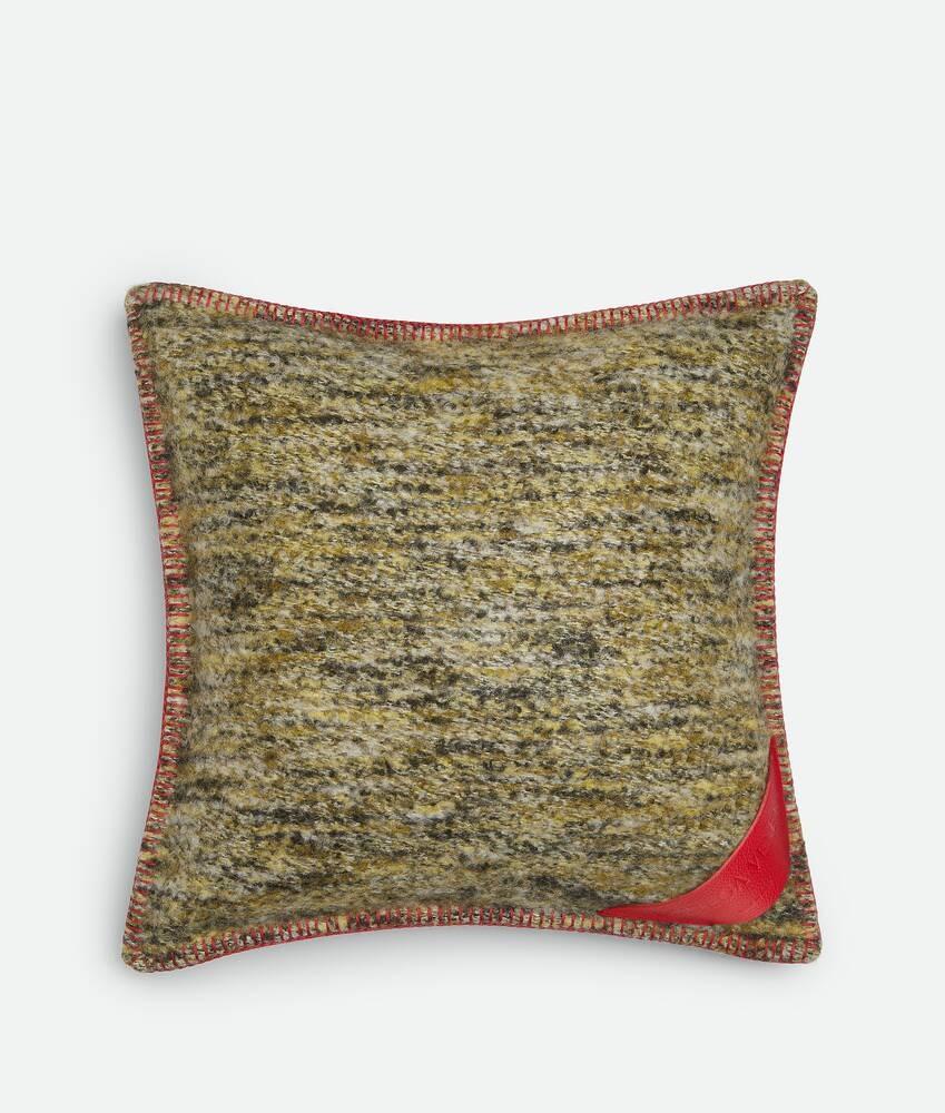 Bottega Veneta Cojín Lava