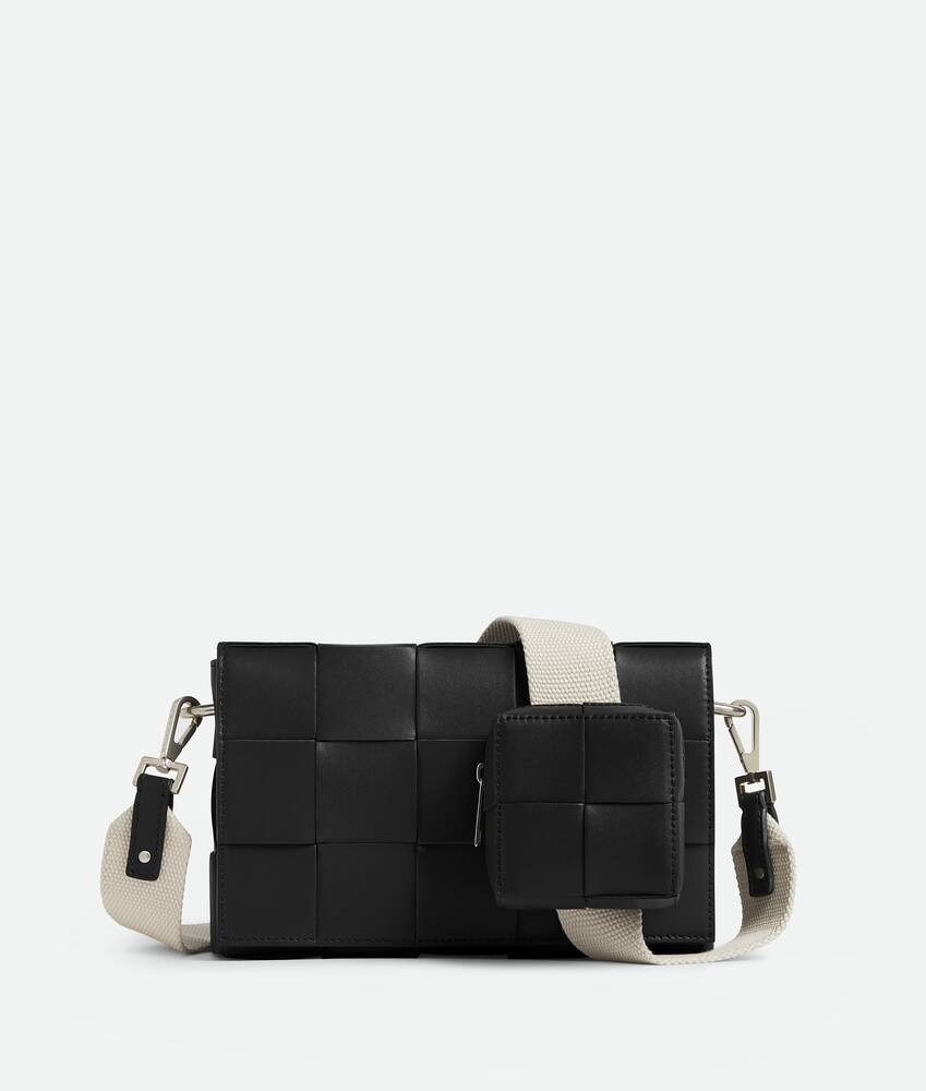 Bottega Veneta Bolso Cassette con correa versátil Grandes ahorros