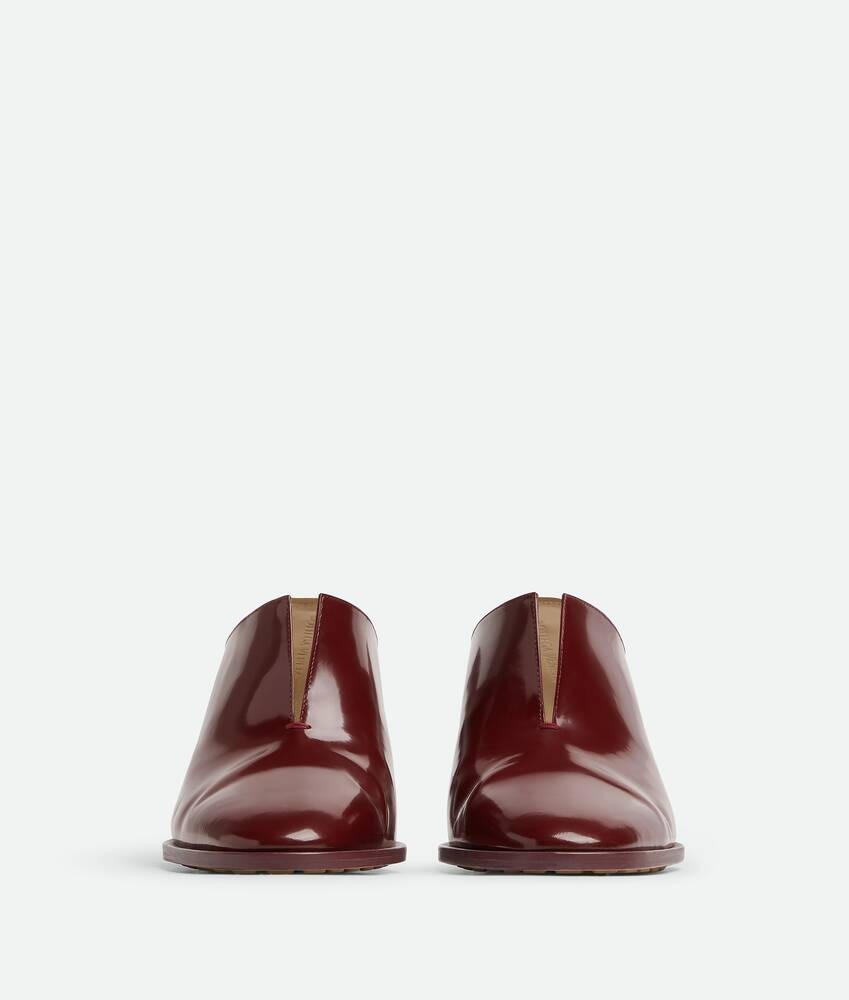 Bottega Veneta Mule Cha-Cha Ahorra y exporta