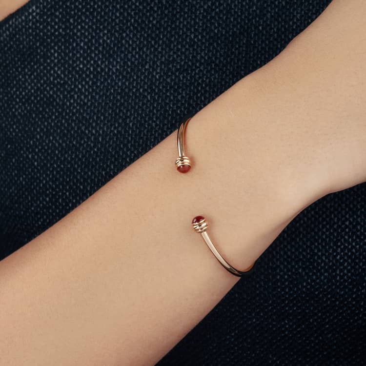 Piaget Possession open bangle bracelet Ventas relámpago