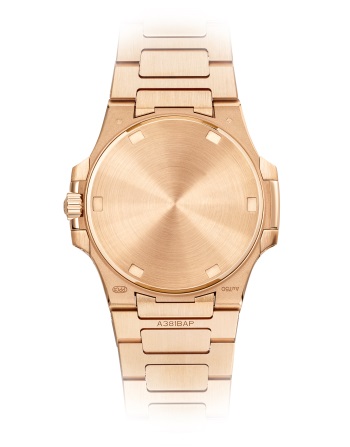 Patek Philippe 7010/1R - Nautilus Cuarzo Oferta especial